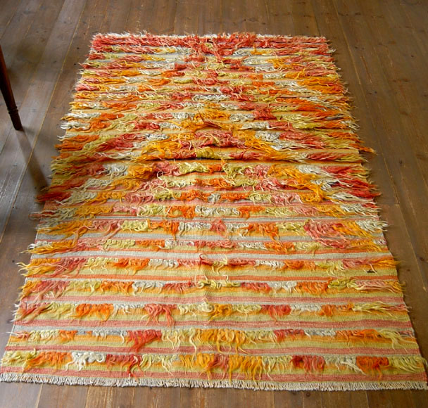 トゥルtulu/長い飾り糸を施した装飾用オールドキリム168×104cm コンヤ・ミフラープデザイン