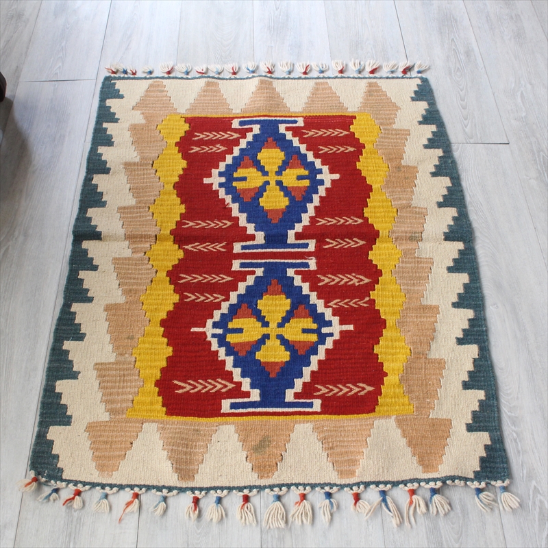 トルコ手織りキリム・カイセリキリム・スタンダードチェイレキ103×76cm ２つのひし形サンドゥック