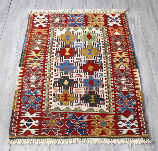 Turkish Kilim 手織りの草木染キリム・コンヤ88×67cm ヌズムラ・四角いドラゴンモチーフ