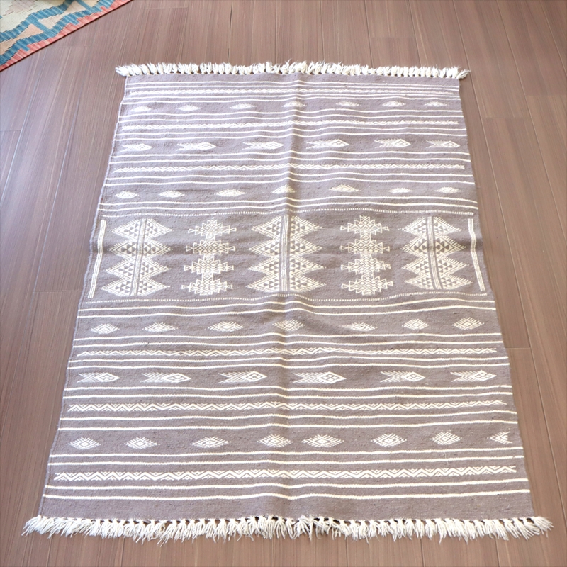 チュニジア 手織りキリム140×102cm グレー×ナチュラル