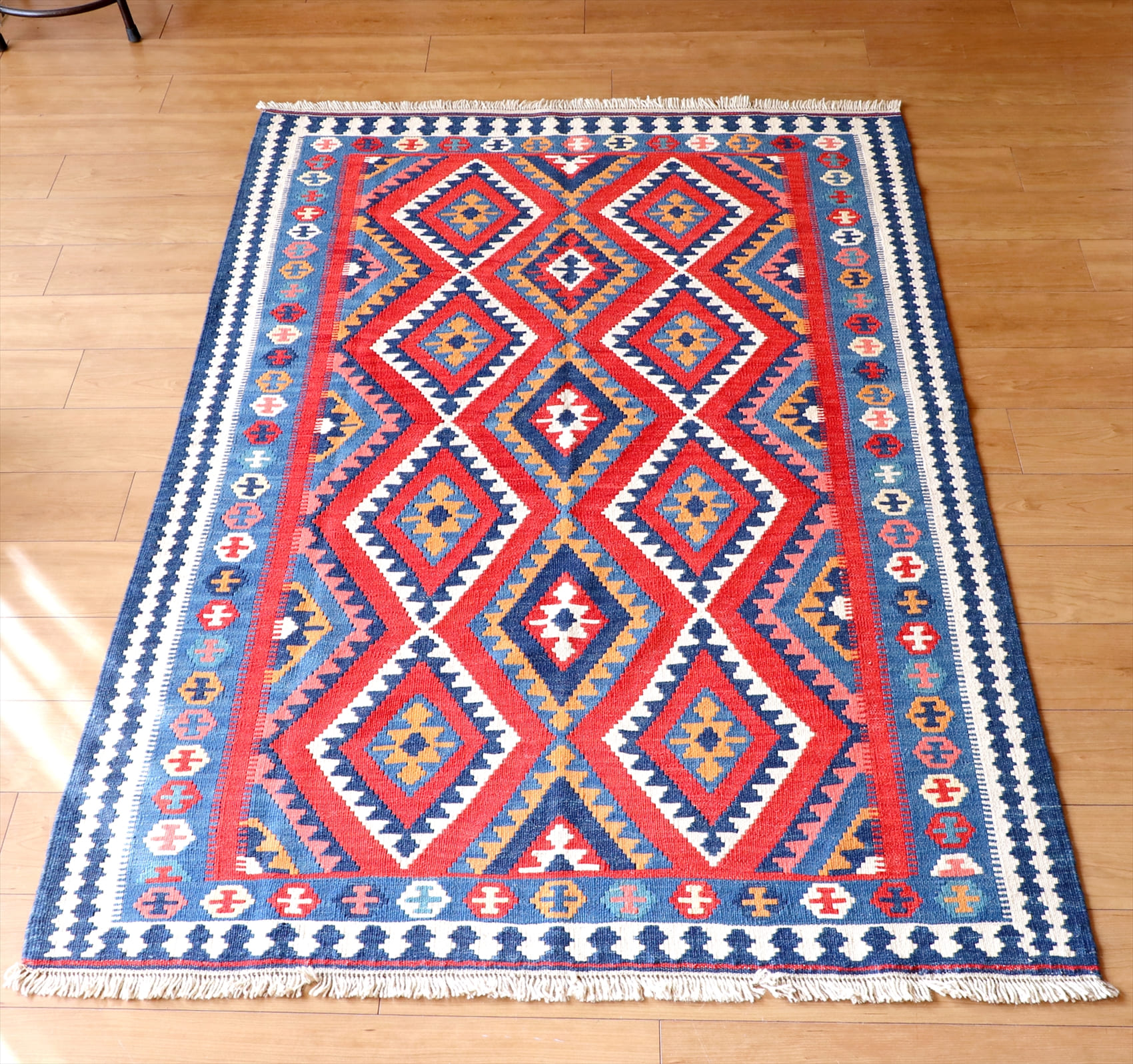 【30%off】シラーズキリム カシュカイ族の手織りキリム182×125cm 明るいいろ使いの幾何学モチーフ