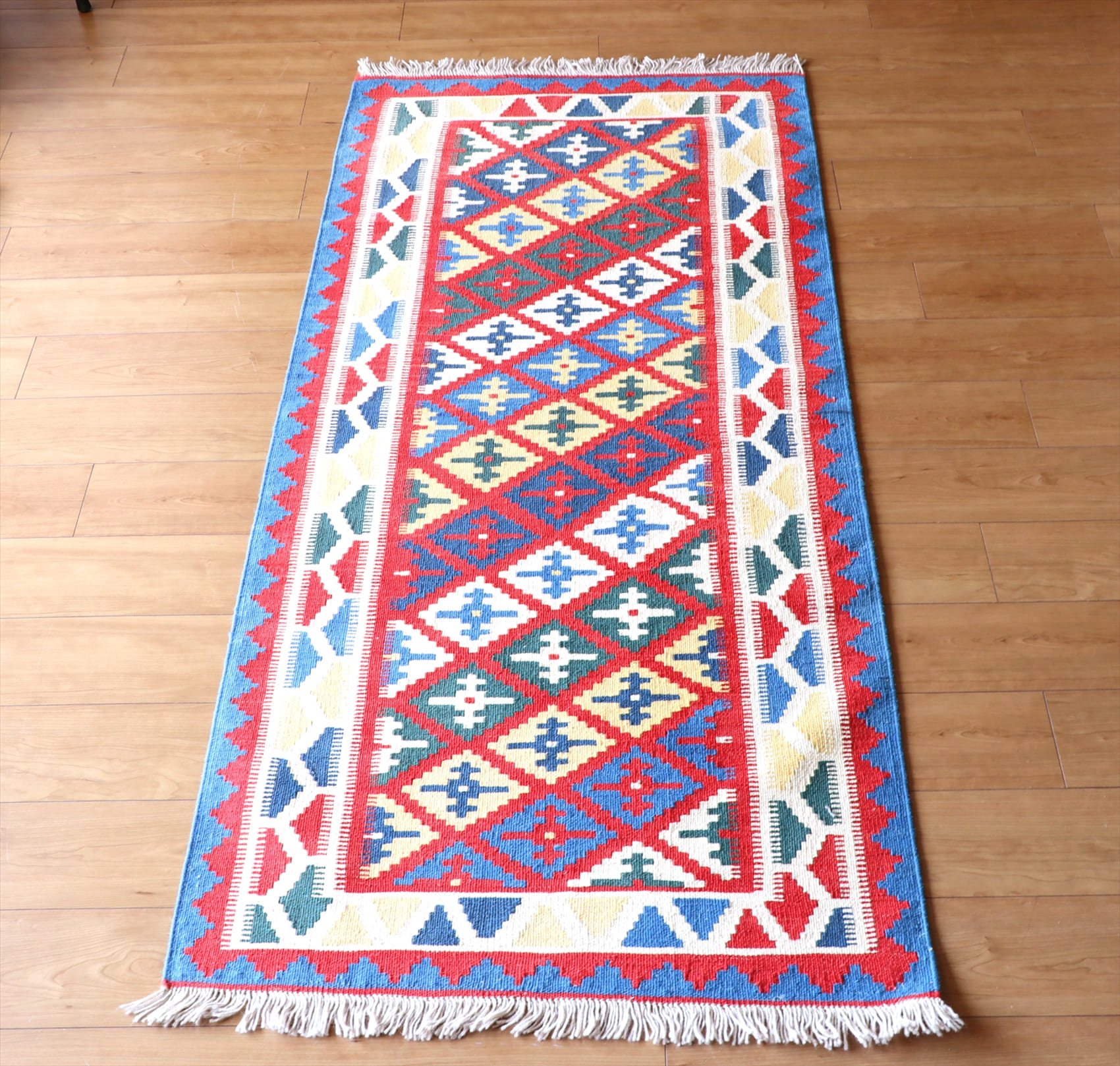 シラーズキリム・カシュカイ族の手織りキリム186×84cm 明るいいろ使いの幾何学モチーフ