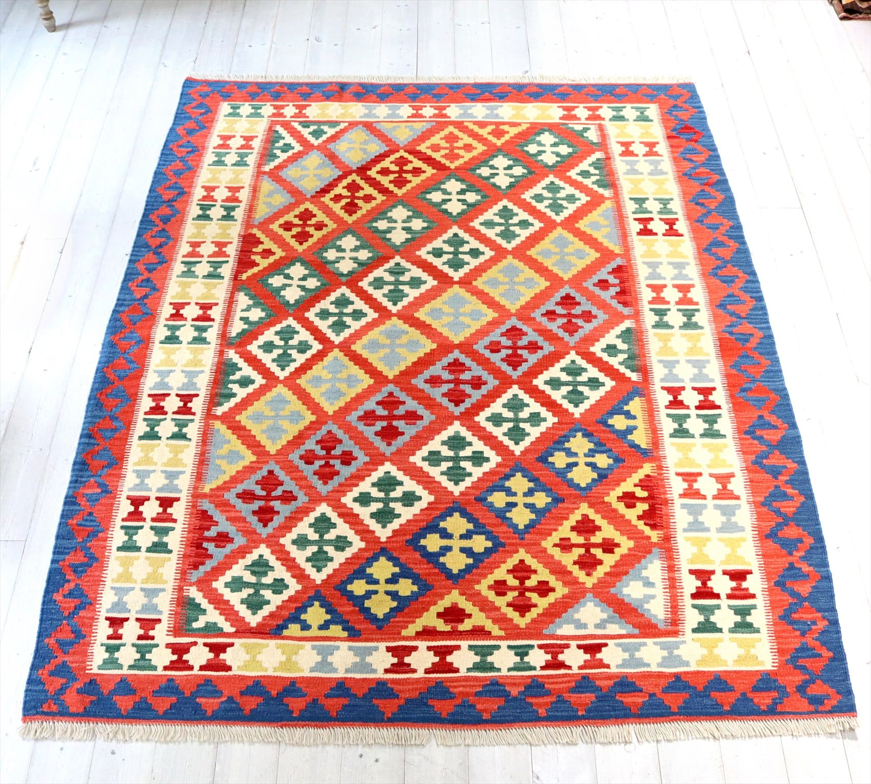 イラン手織りキリム カシュカイキリム195×155cm センターラグサイズ