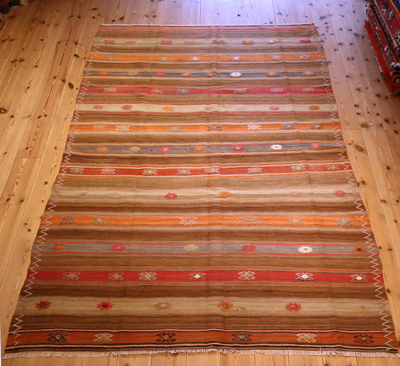 オールドキリム フェティエ 238×160cm ジジムのボーダー