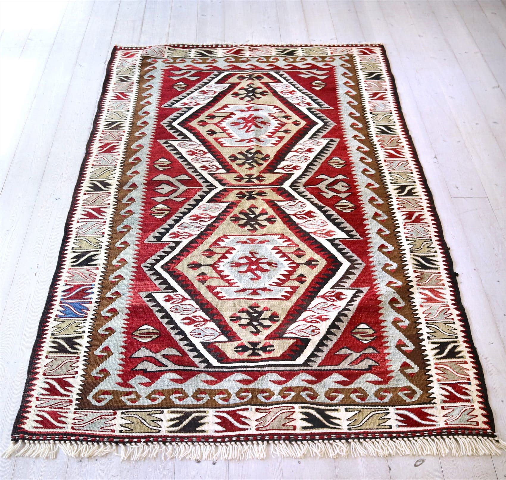 トルコの手織りキリム アダナ185×107cm ２つのエリベリンデ