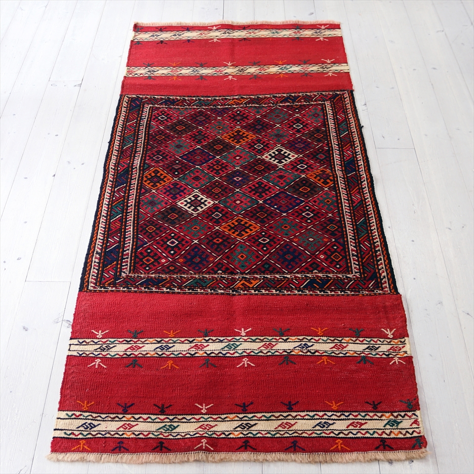 グチャンキリム・ジジム織り ホルジン 165x74cm ひし形のモチーフ・スマック織り 赤と白のボーダー