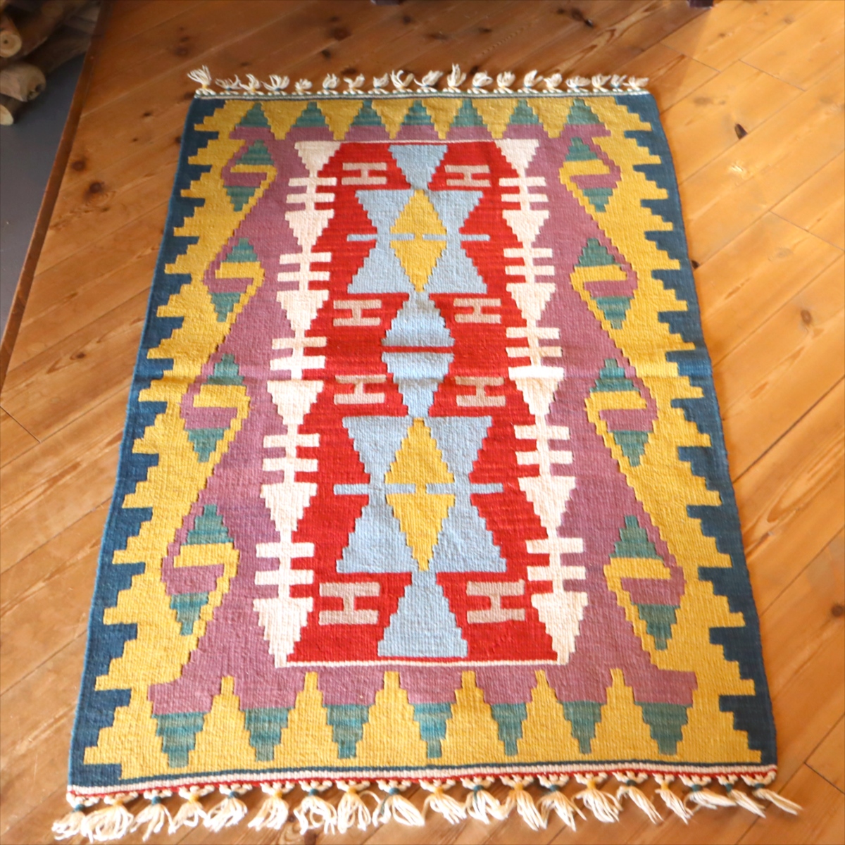 カイセリキリム　チェイレキ124×79cm