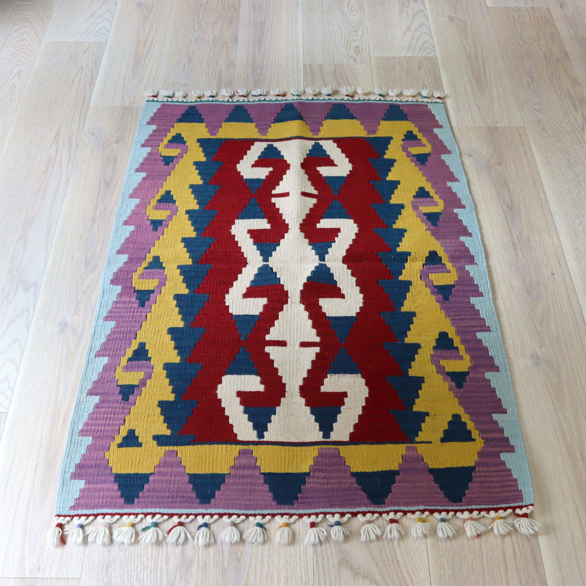 【15%OFF】トルコの手織りキリム カイセリ115×80cm コチボユヌズ