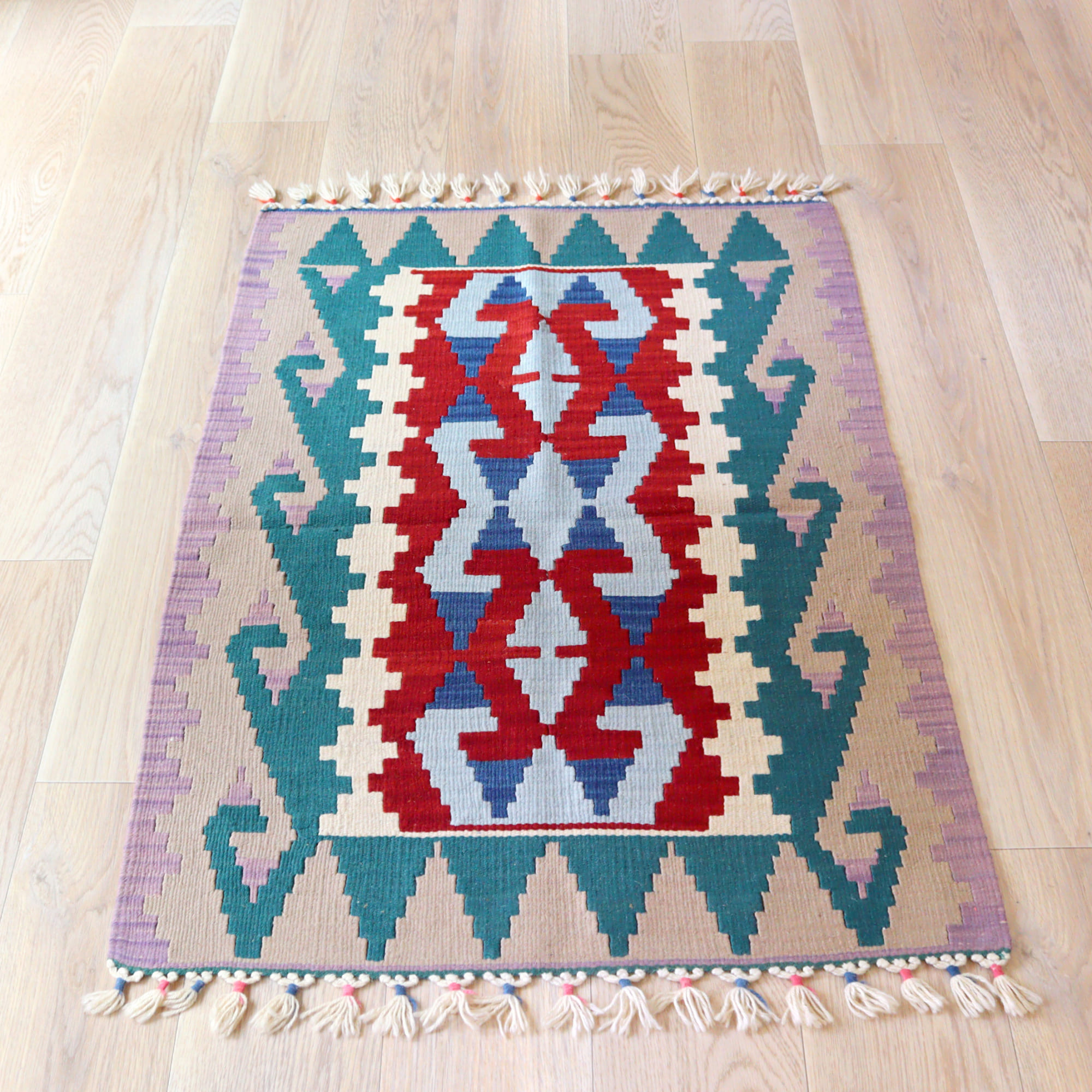 【15%OFF】カイセリキリム トルコの手織りラグ121×82cm 雄羊の角