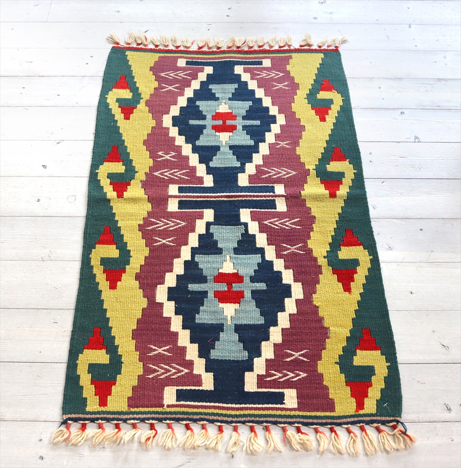 カイセリ・トルコ手織りキリム　ヤストゥク100×61cm パープル/イエロー