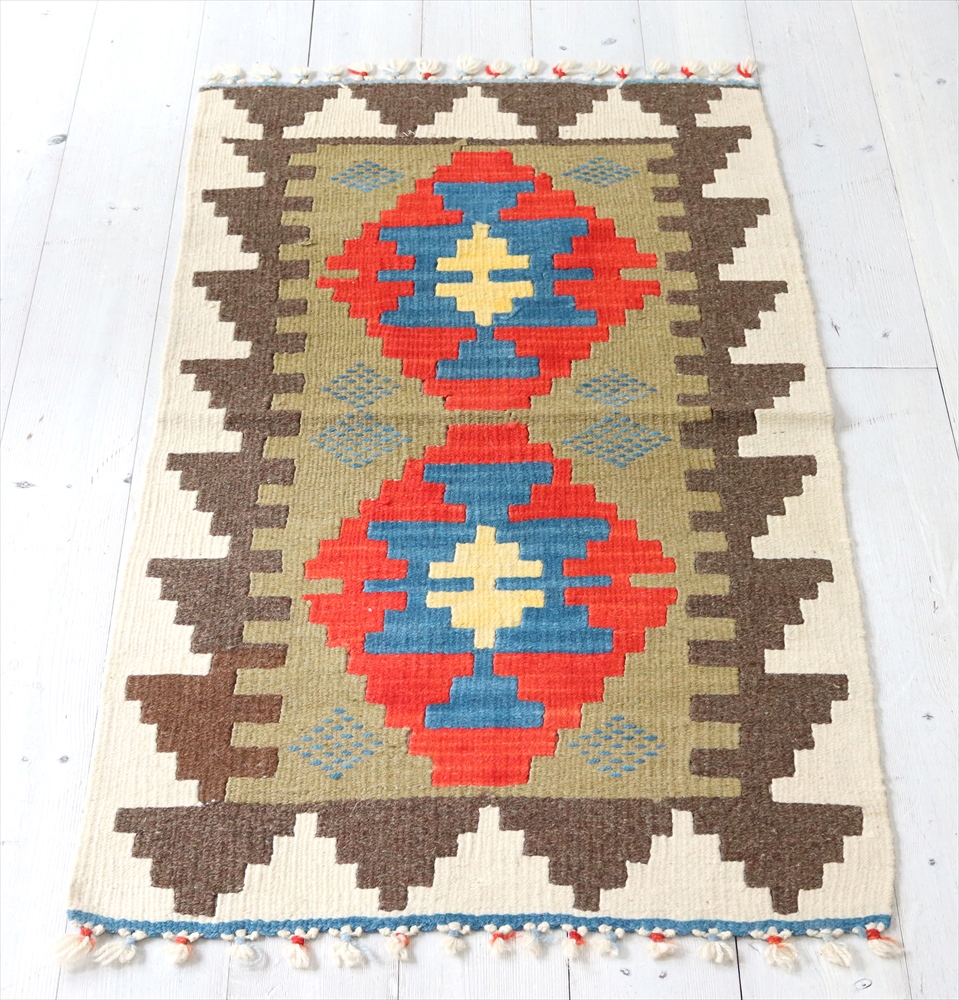 カイセリ・トルコ手織りキリム　ヤストゥク95×57cm ベレケットのモチーフ