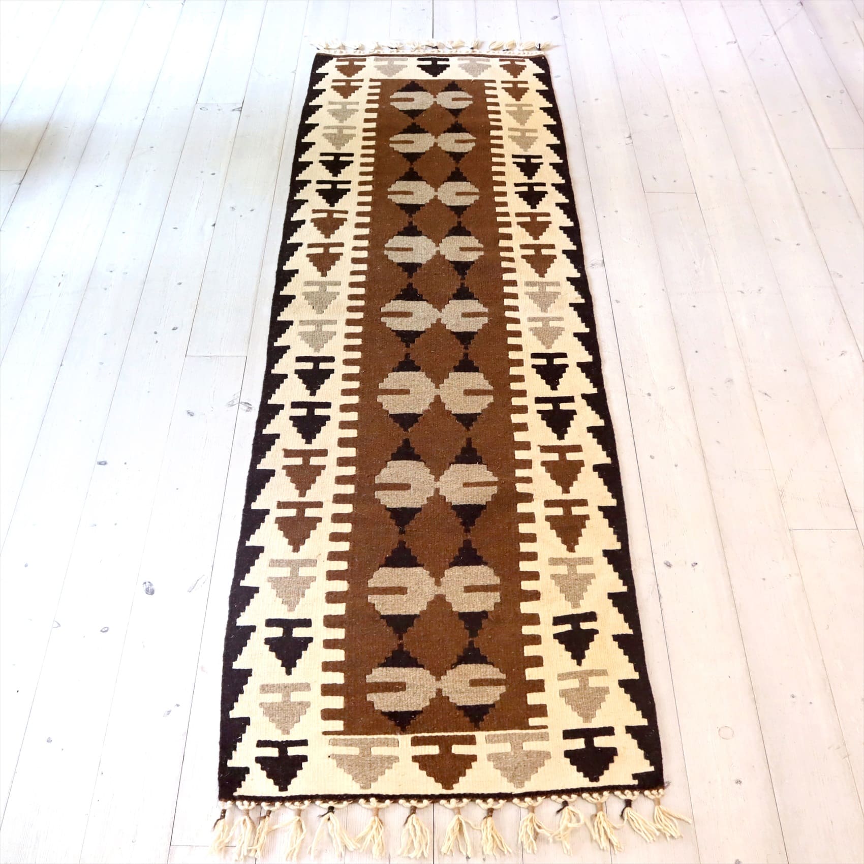 トルコの手織りキリム カイセリ194×60cm 狼の足跡