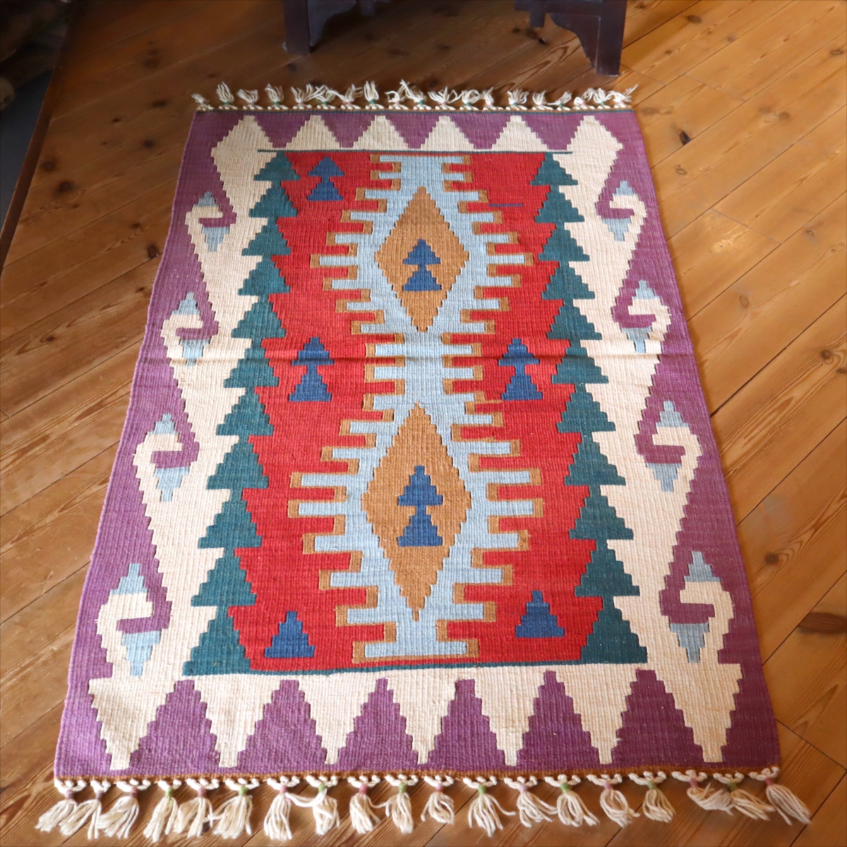 カイセリキリム　チェイレキ130×79cm