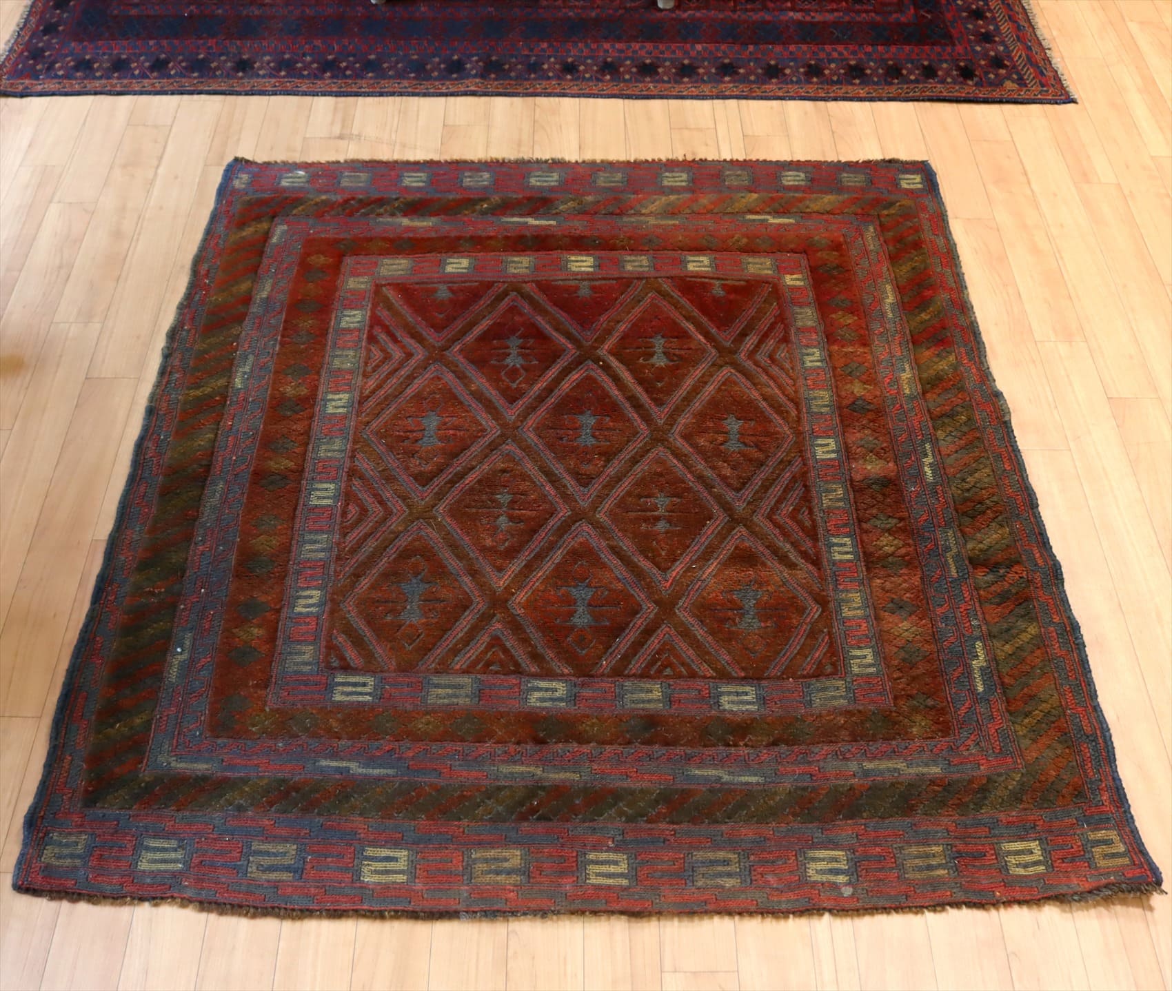 117×83cm【アフガニスタン 手織りキリム】トライバルラグ 手織り絨毯-