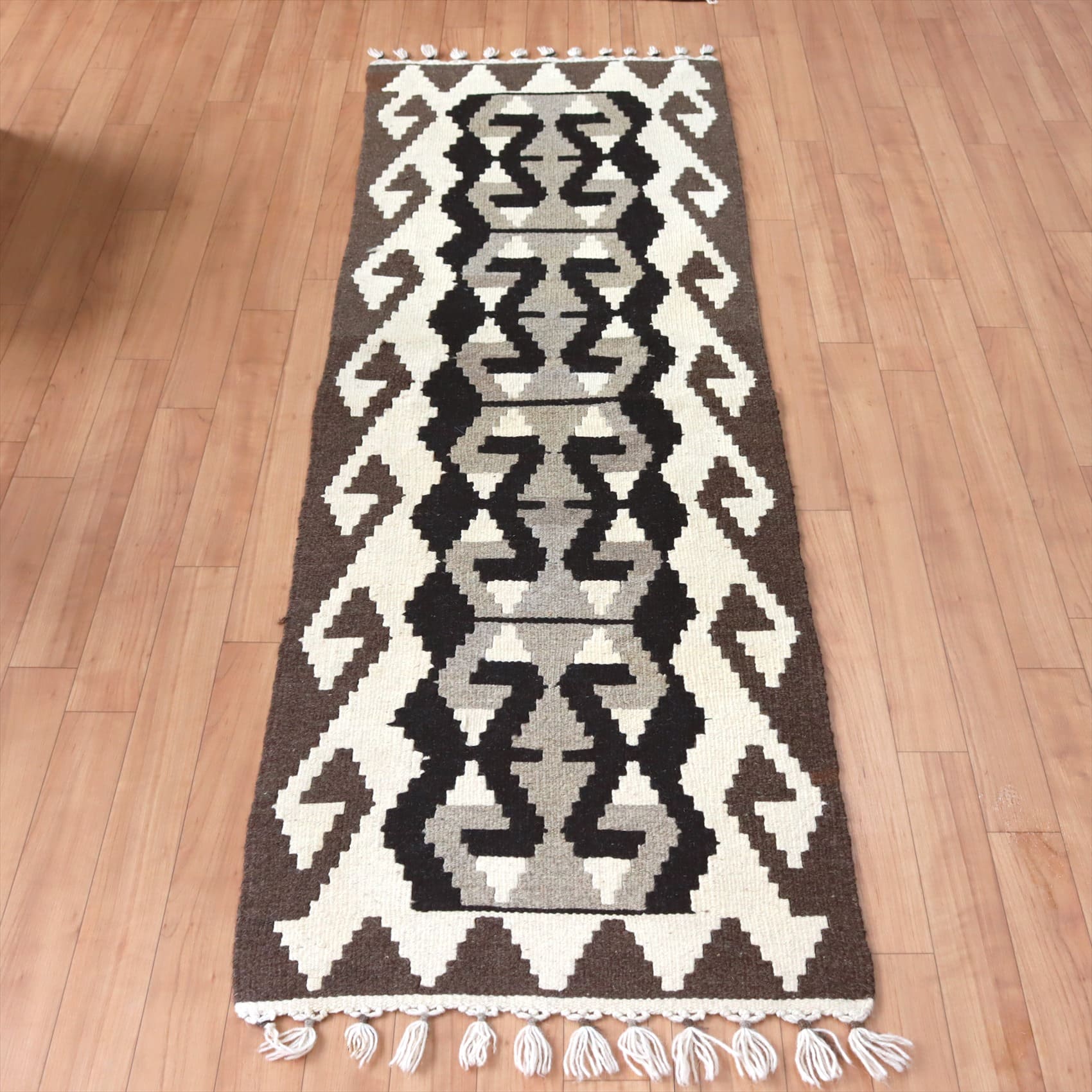 やわらかな織りのカイセリ産キリム ランナー178×59cm ナチュラルモノトーン