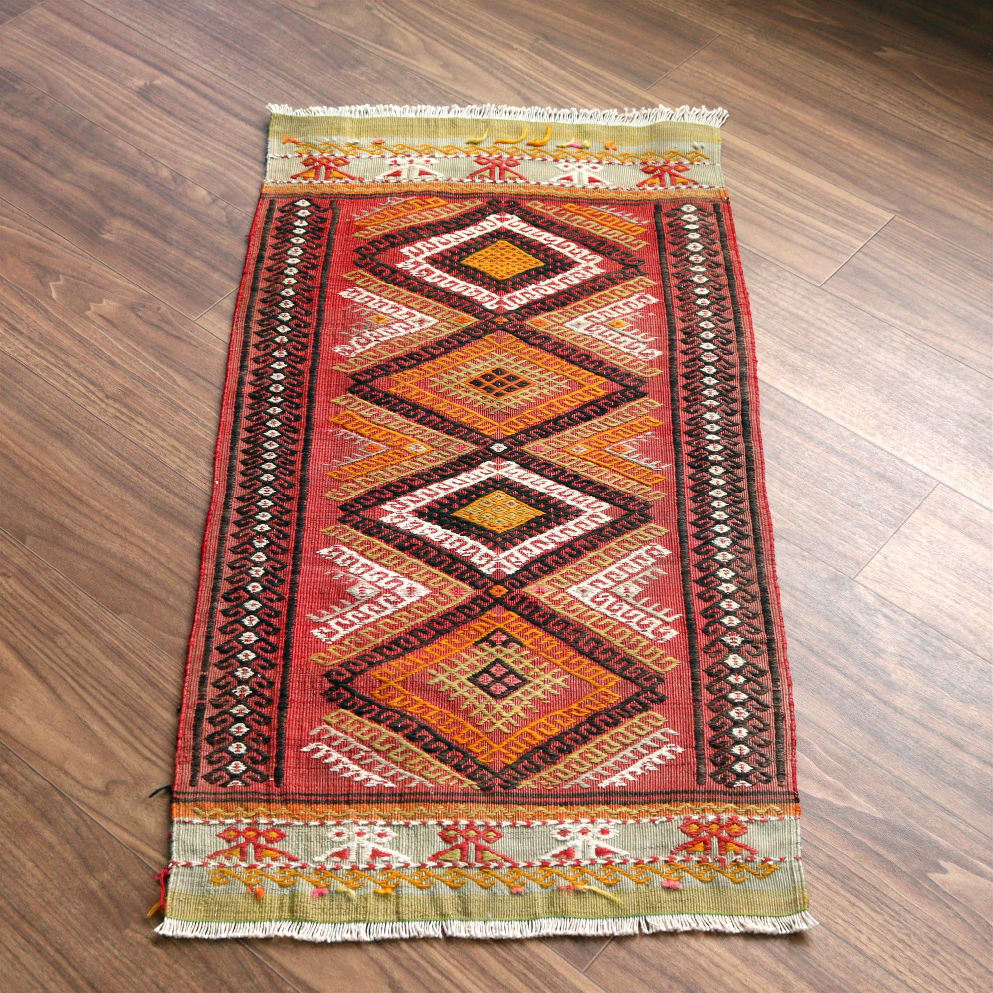 オールドキリム シワス98×52cm ドラゴンのモチーフ ヤストゥク