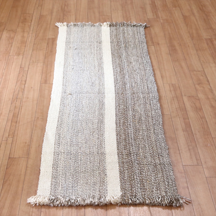 手織りキリム　無染色ナチュラルカラー126×50cm