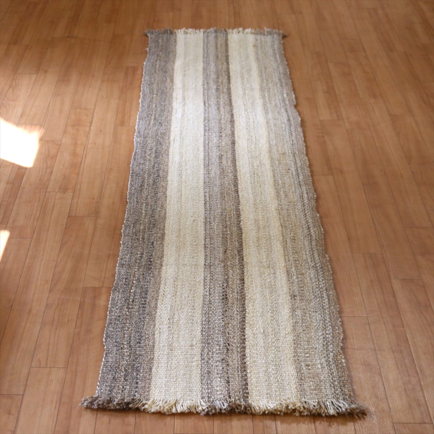 手織りキリム　無染色ナチュラルカラー187×51cm