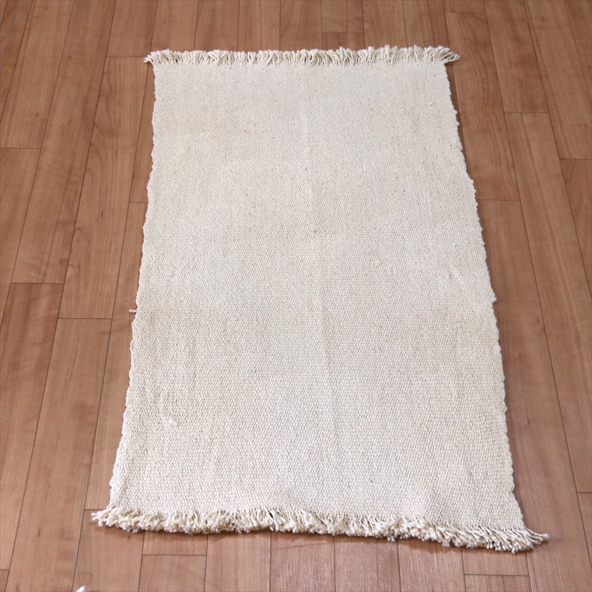 手織りキリム　無染色ナチュラルカラー89×50cm