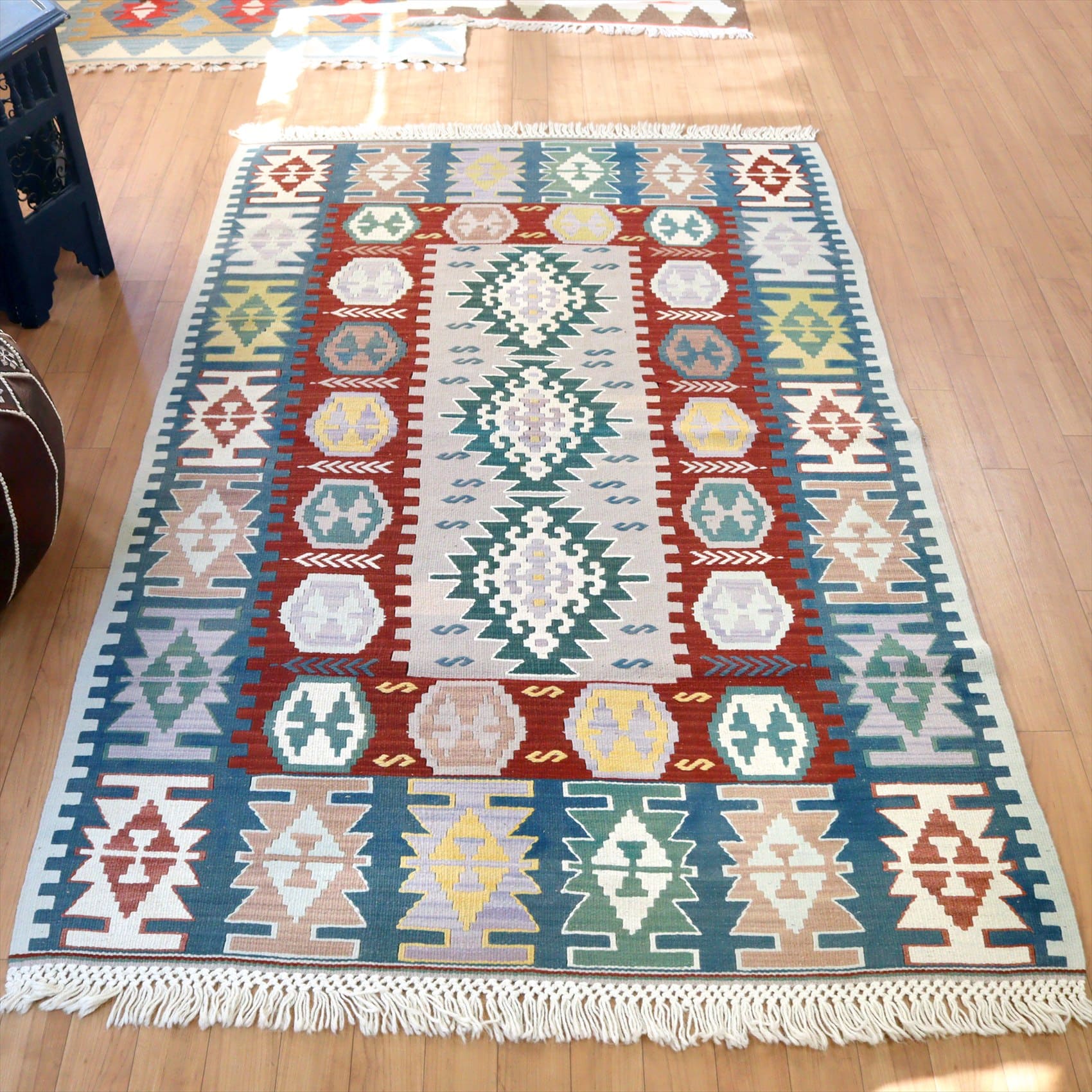 手織りキリム トルコ182×116cm ３つのドラゴンと麦の穂