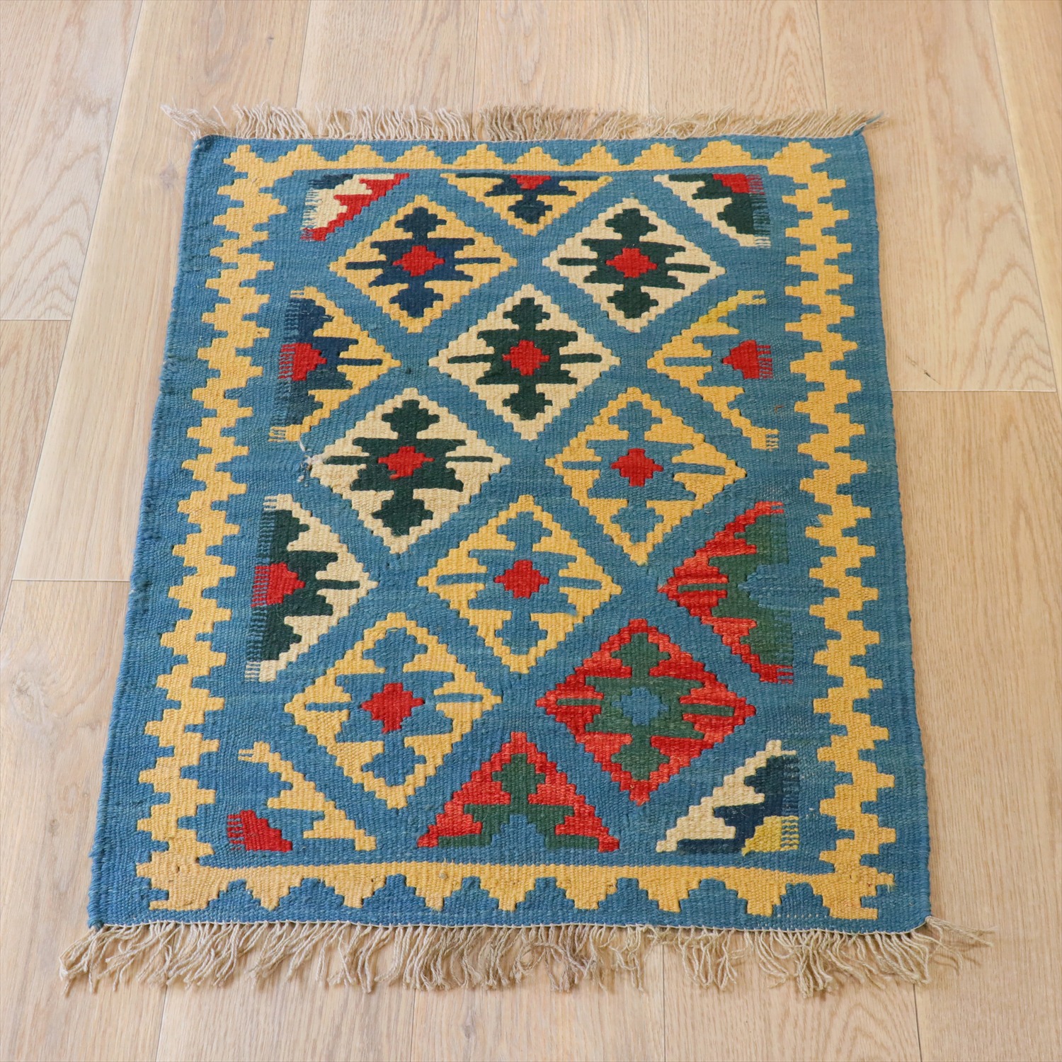 イラン手織りキリム カシュカイキリム90×66cm カラフルな幾何学モチーフ　OUTLET