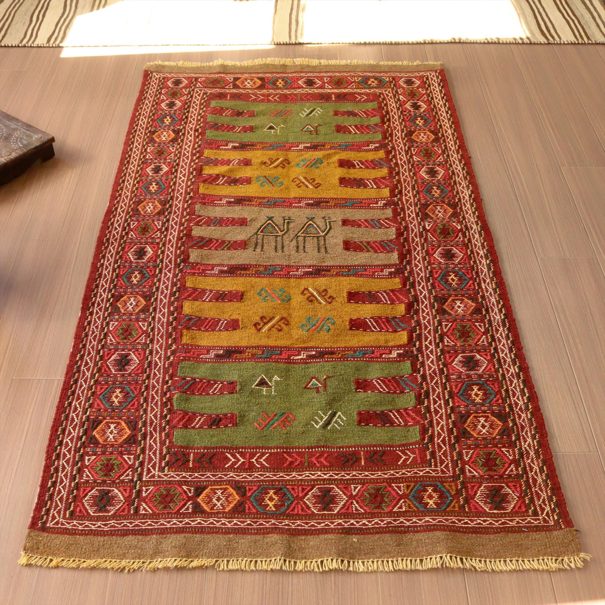 グチャン イランの手織りキリム185×100cmラクダと幾何学モチーフ