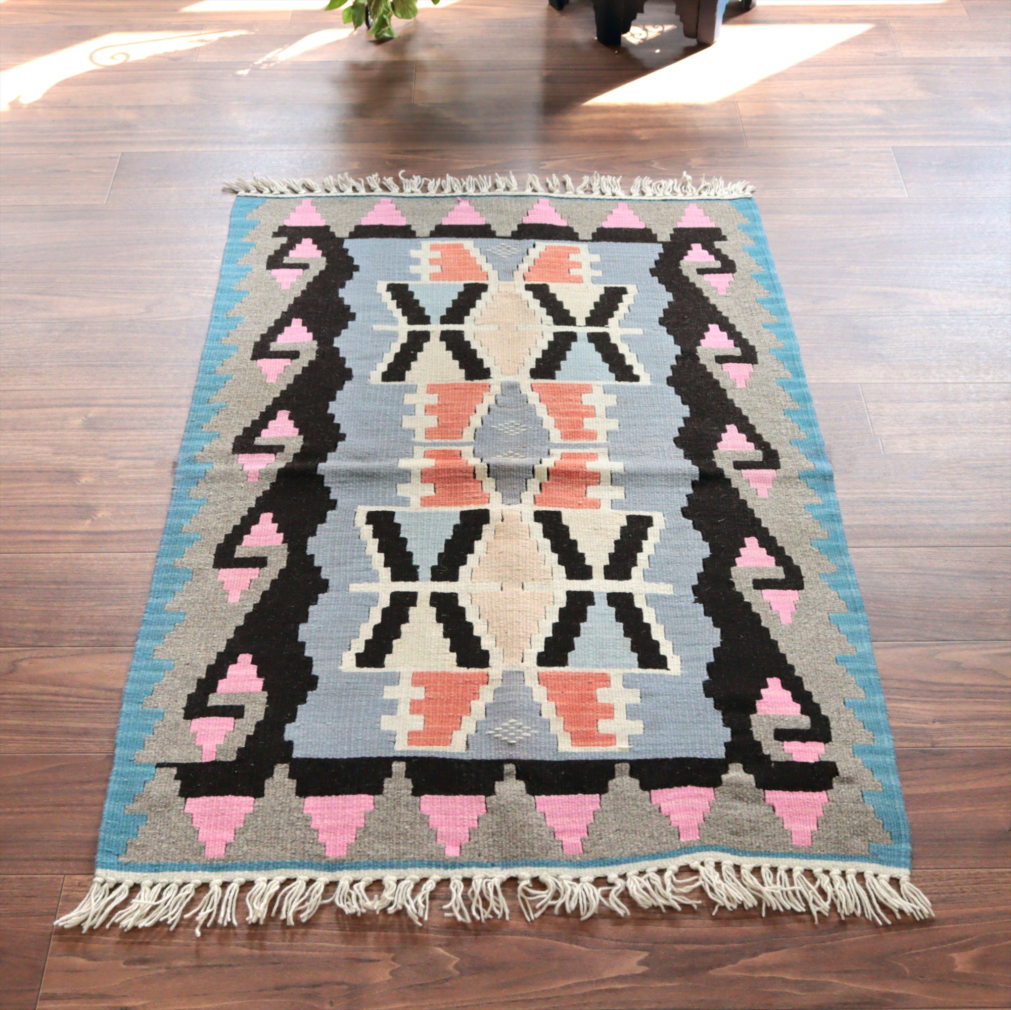 カイセリ産手織りキリム125×81cm ブルー＆グレー トルコの手織りラグ