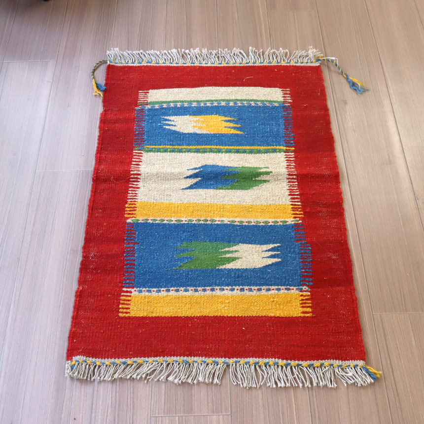 シラーズキリム　カシュカイ族の手織りラグ87×59cm 玄関マットサイズ