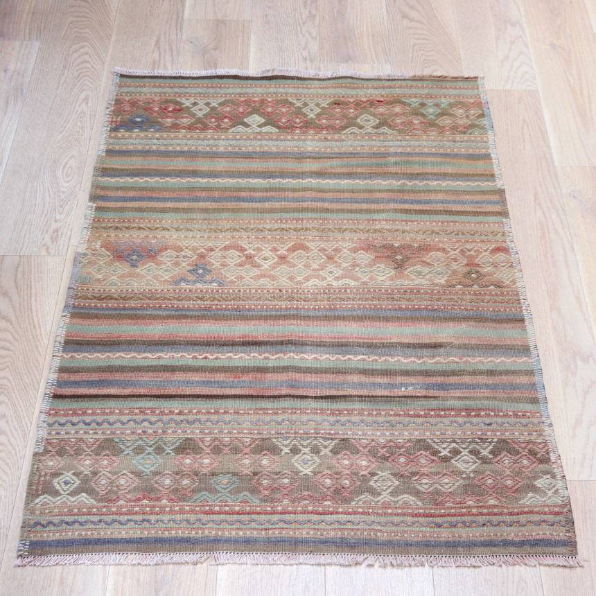 【15%OFF】オールドキリム マニサ144×95cm パステルトーンのボーダーデザイン