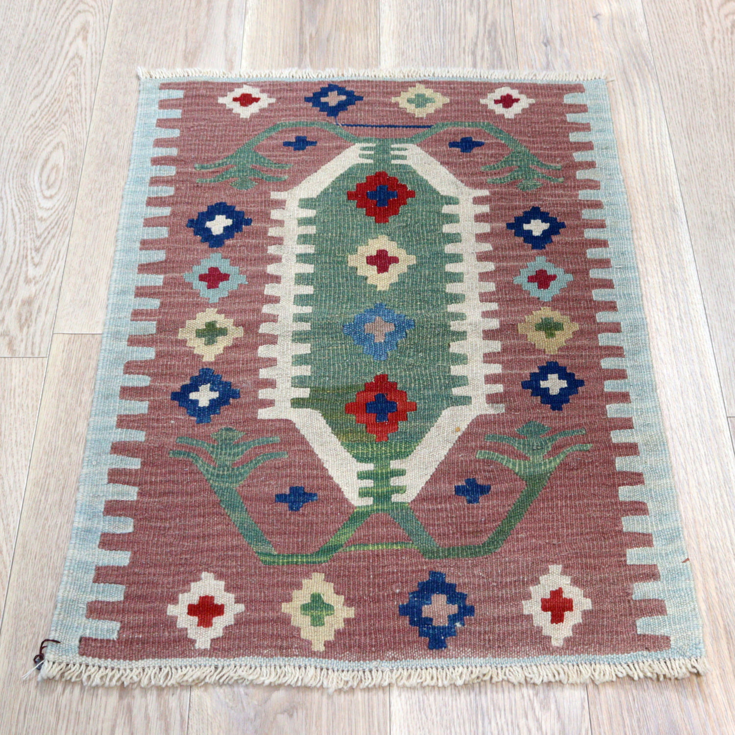ウシャク 手織りキリム　86×60cm パステルカラー