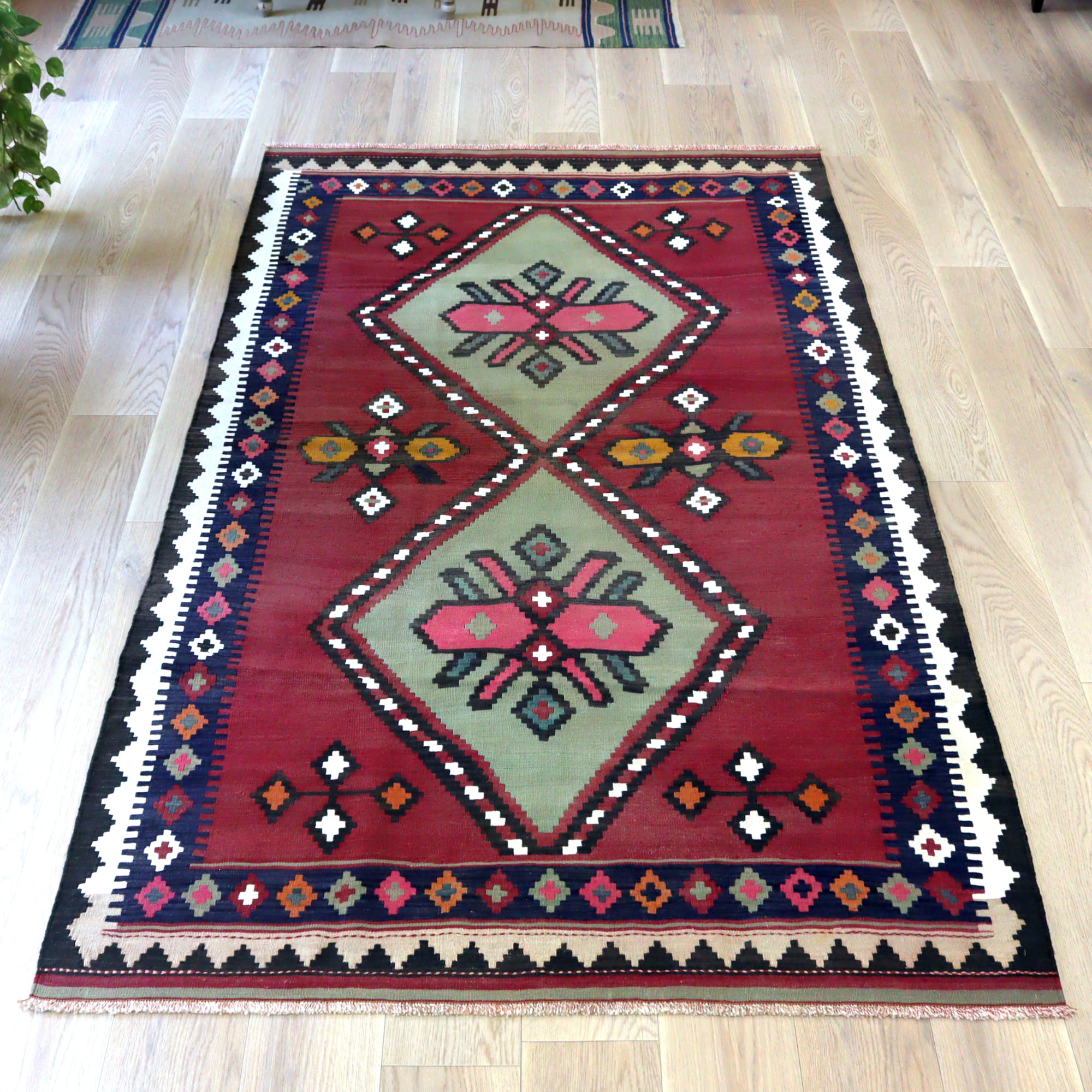 オールドキリム コーカサス クバ233×141cm 2つのメダリオン