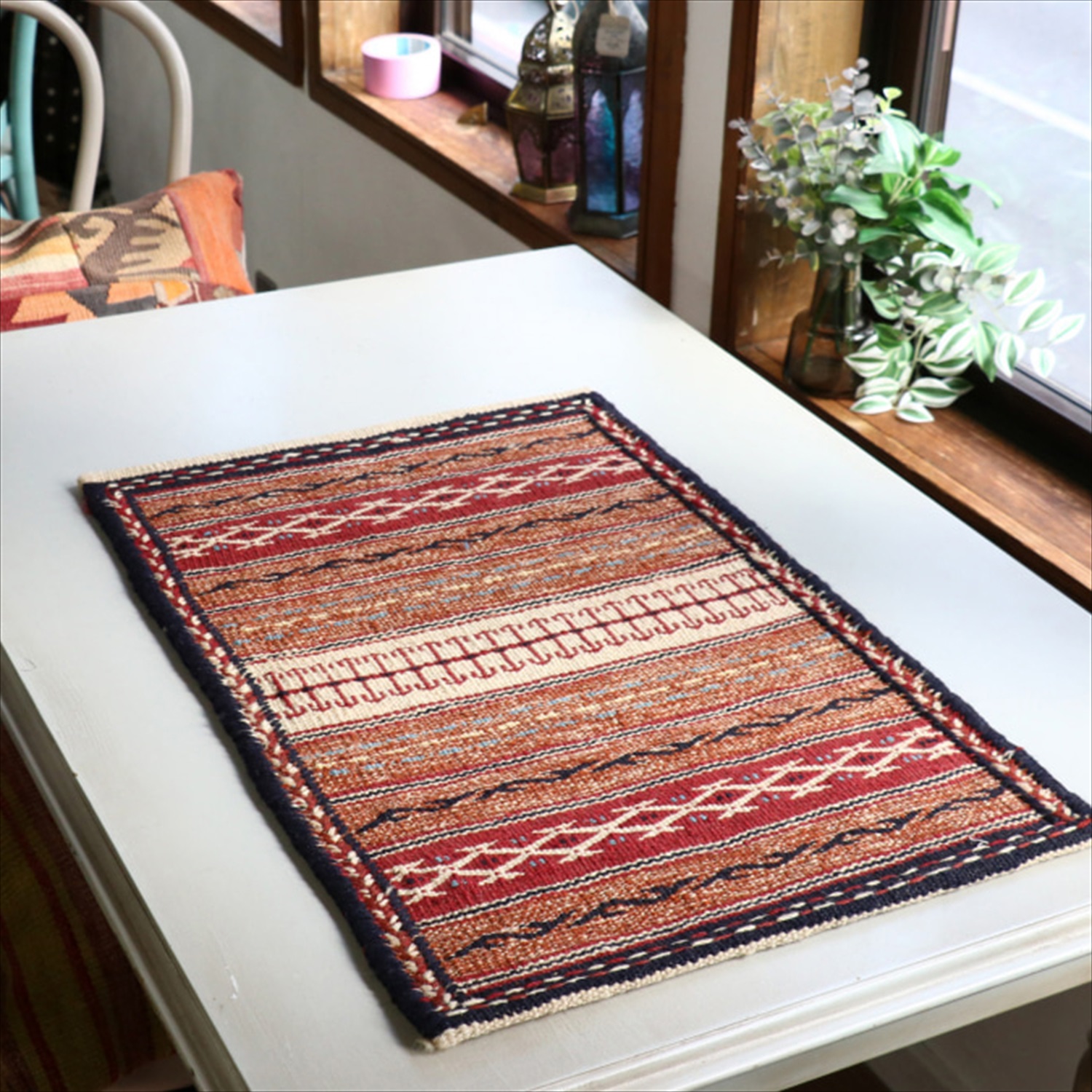 刺繍のようなスザンニ織りのキリム　イラン東北部カラート64×43cm スザンニ織りのボーダー