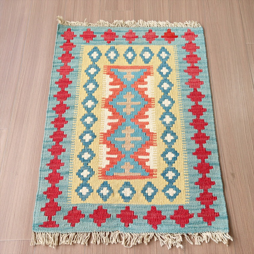 カシュカイキリム イラン 手織り88×61cm カラフルな幾何学モチーフ