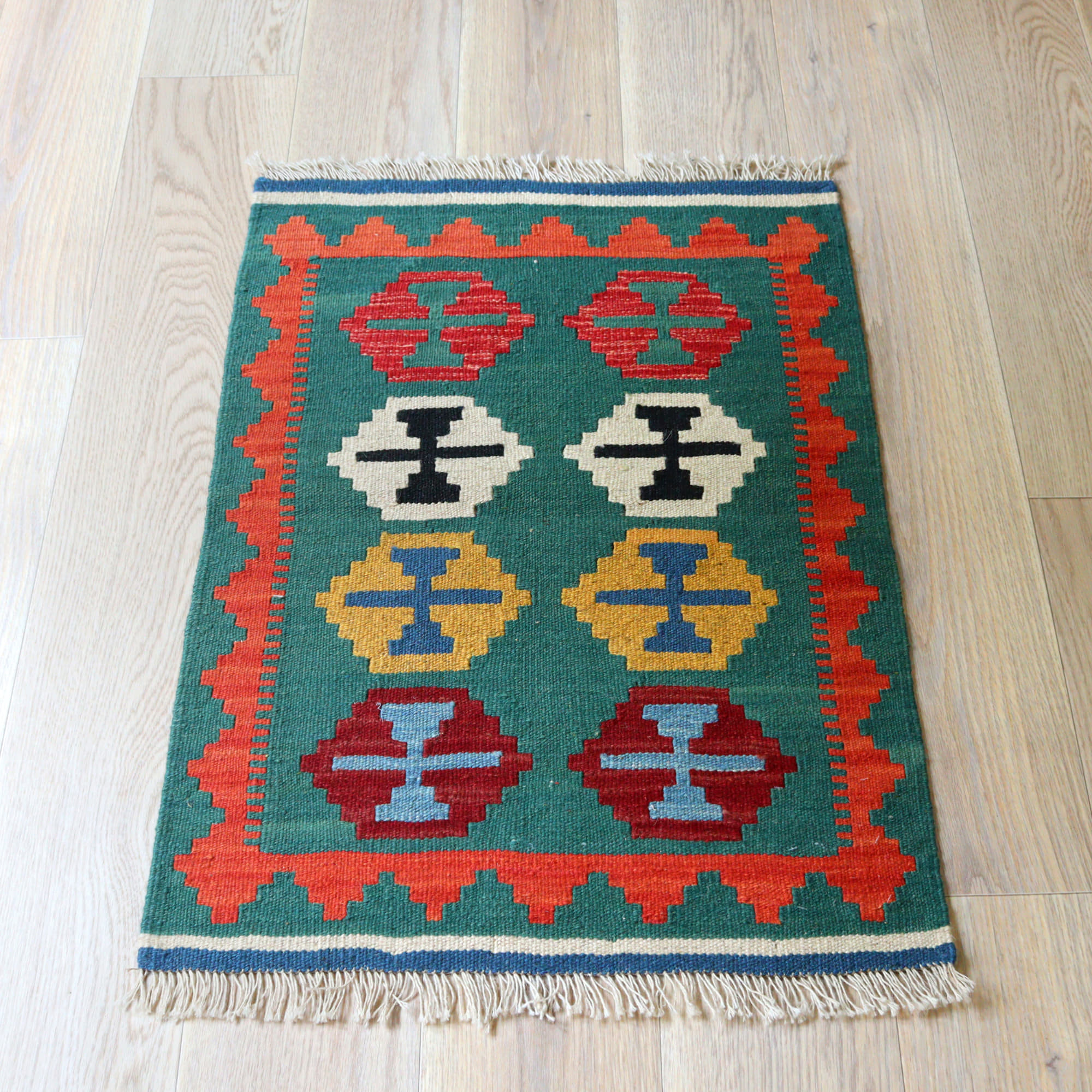 カシュカイキリム イラン 手織り89×63cm カラフルな幾何学モチーフ