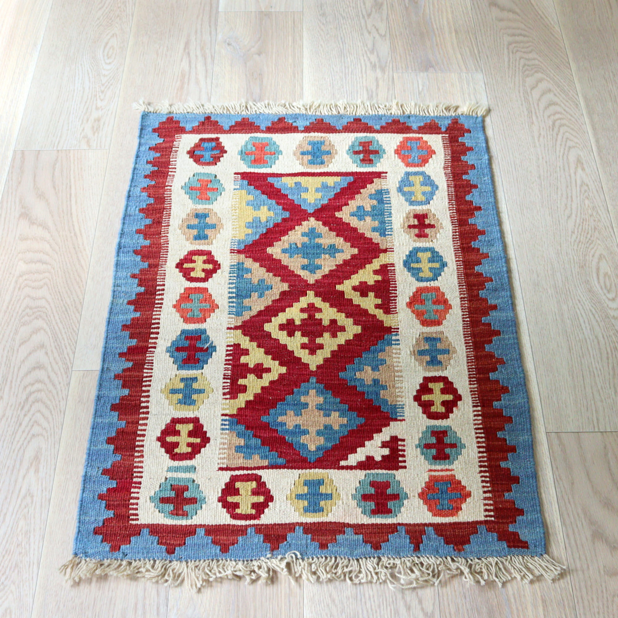 【15%OFF】カシュカイキリム イラン 手織り91×66cm カラフルな幾何学モチーフ