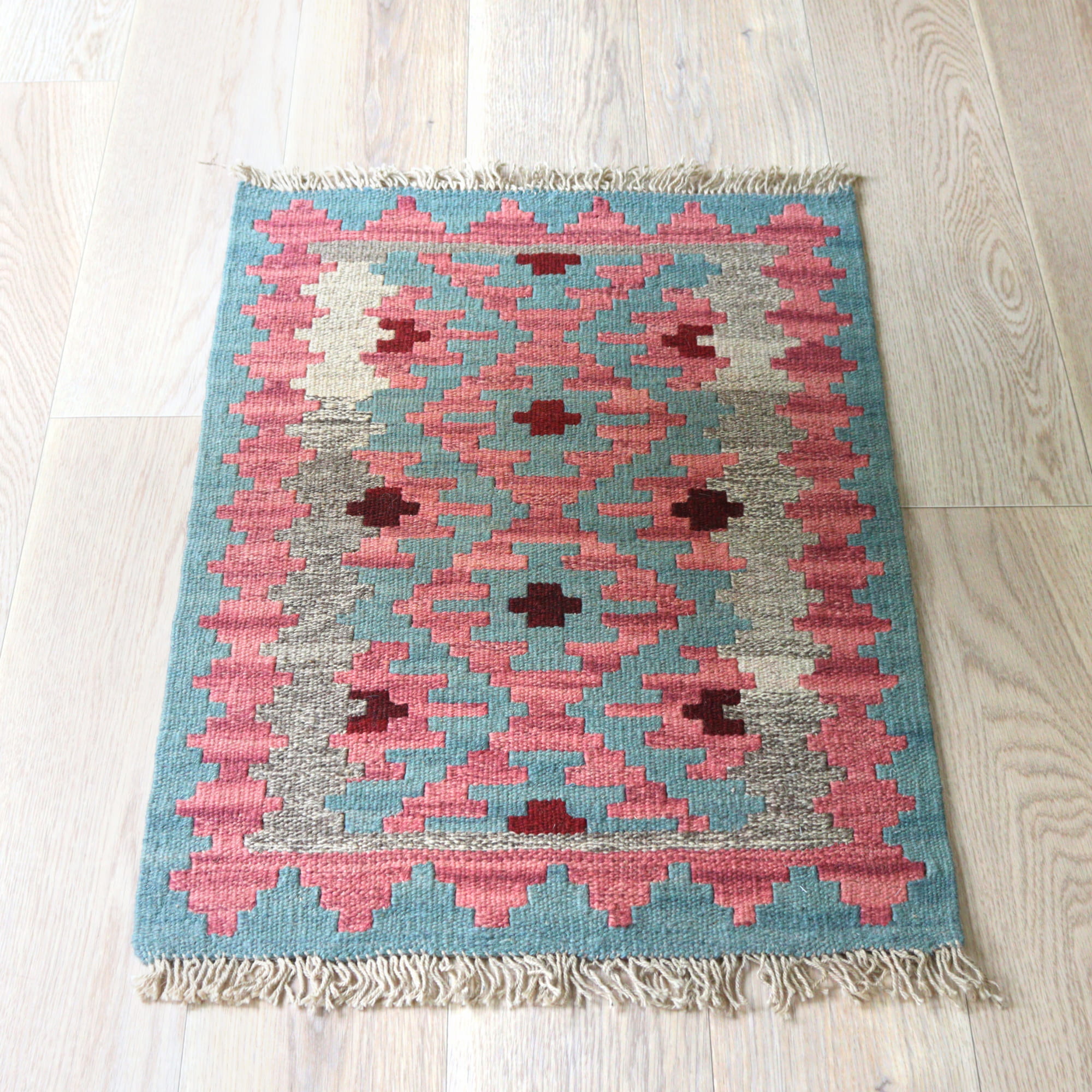 【15%OFF】カシュカイキリム イラン 手織り86×60cm カラフルな幾何学モチーフ