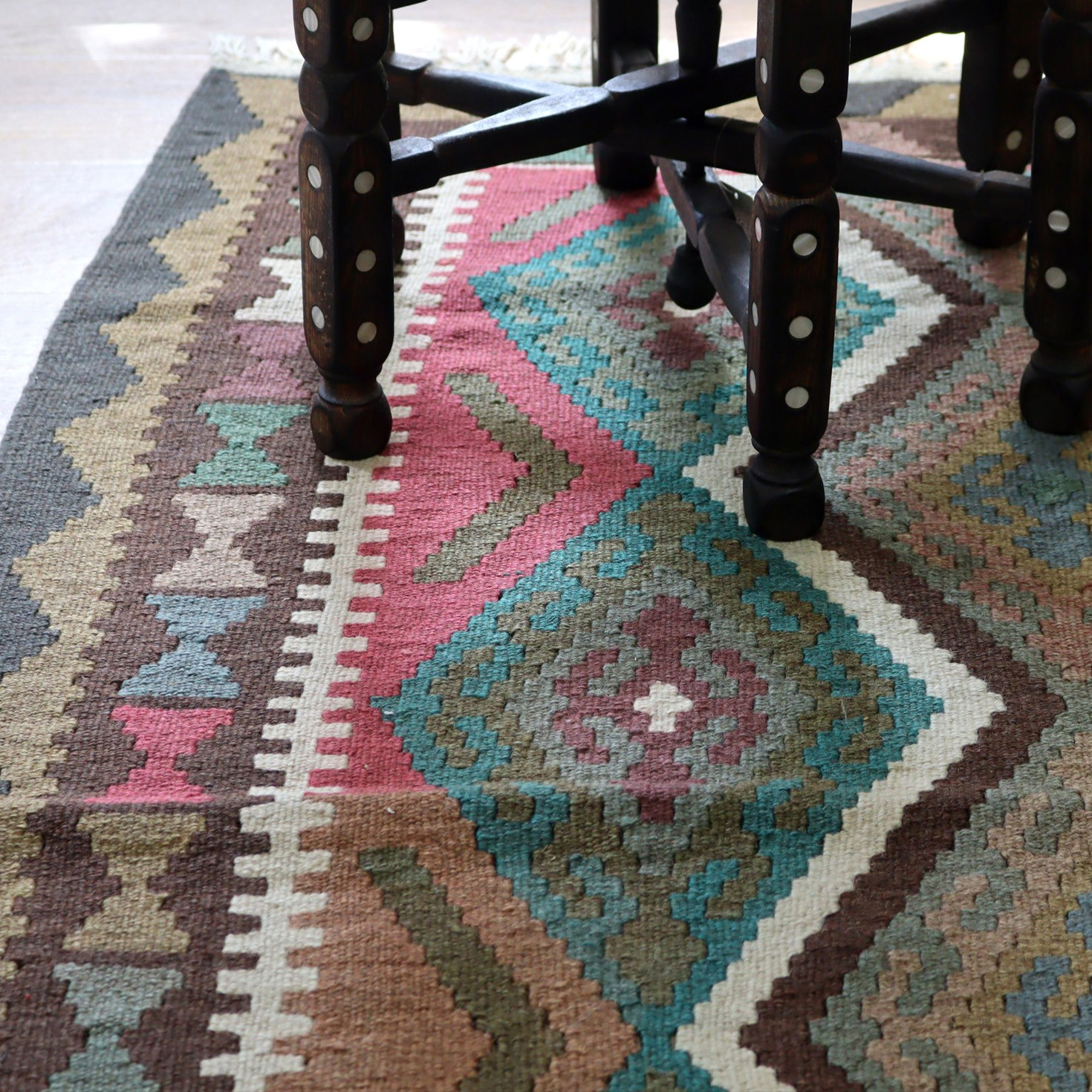 オールドキリム カイセリ 182×107cm 連なるダイヤ