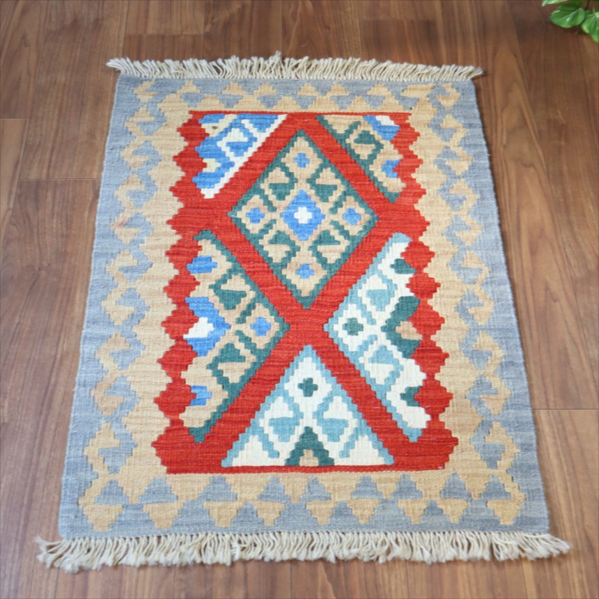 手織りキリム イラン シラーズ92×66cm カラフルな幾何学モチーフ