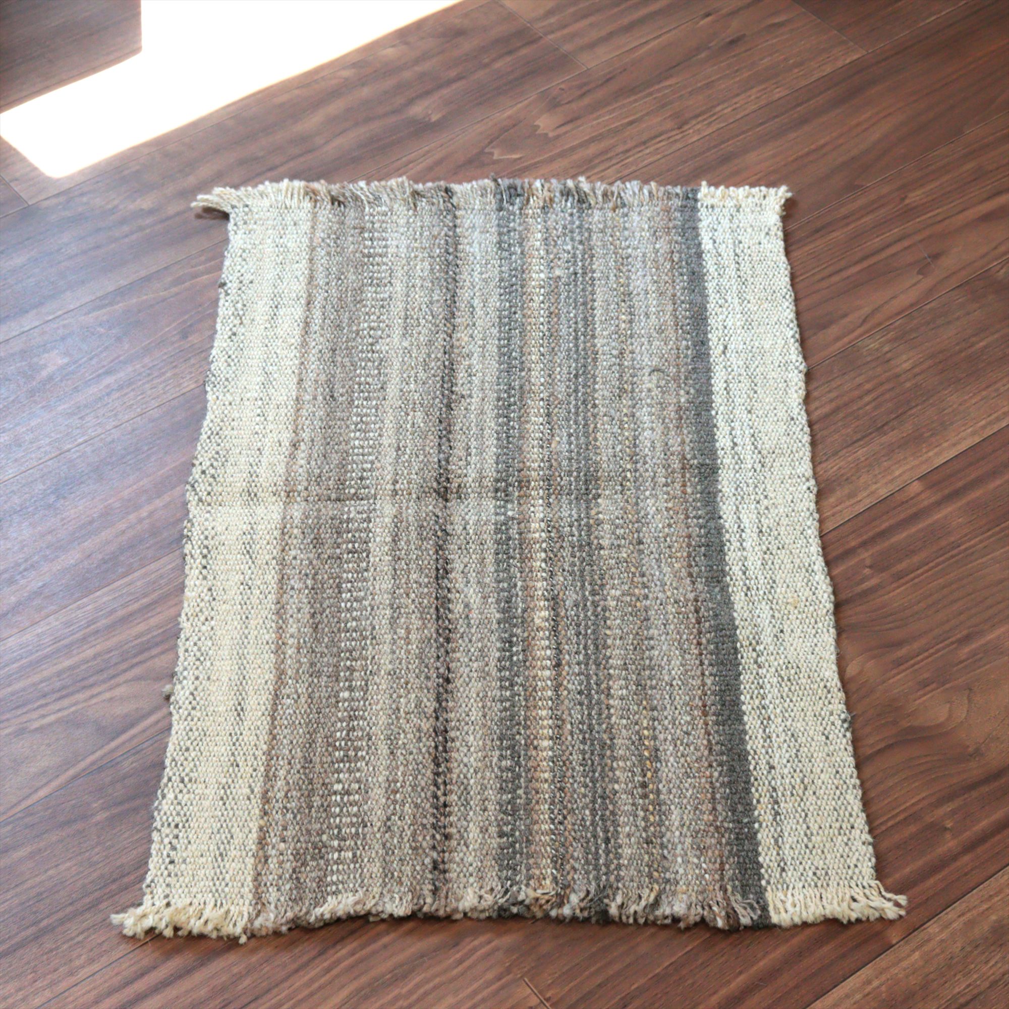 トルコの手織りキリム カルス76×51cm ブラウン＆アイボリー ストライプ