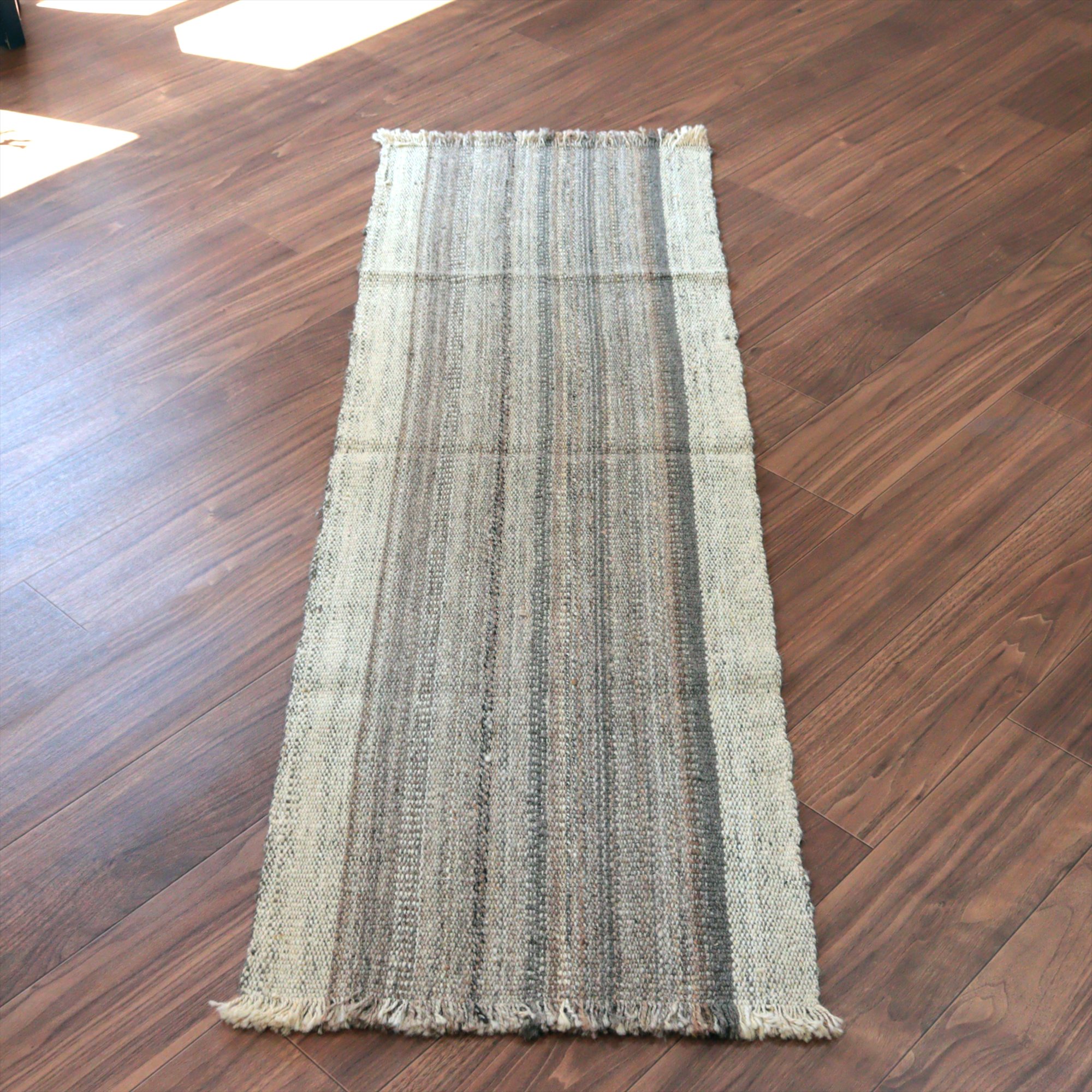 トルコの手織りキリム カルス158×50cm ブラウン＆アイボリー ストライプ