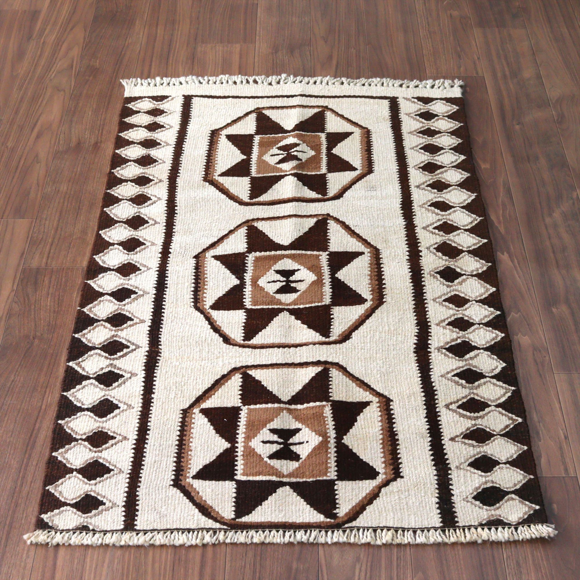 トルコの手織りキリム カルス130×86cm メダリオンと幾何学モチーフ