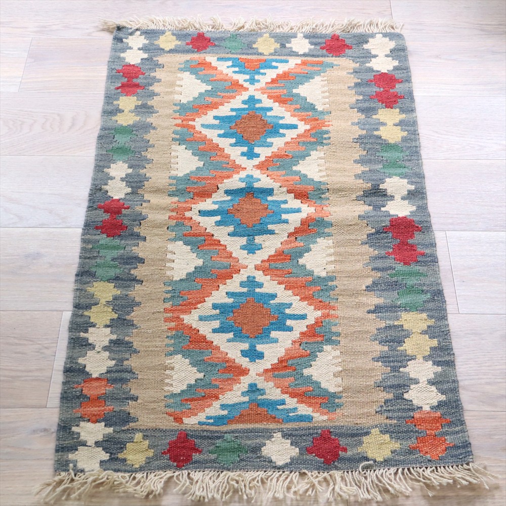 シラーズキリム　カシュカイ族の手織りラグ105×62cm 玄関マットサイズ