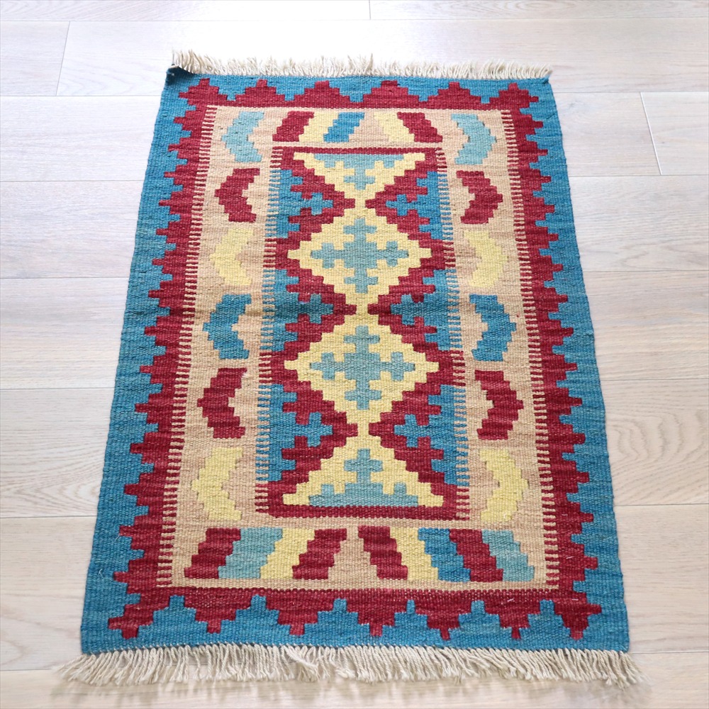 シラーズキリム　カシュカイ族の手織りラグ94×62cm 玄関マットサイズ