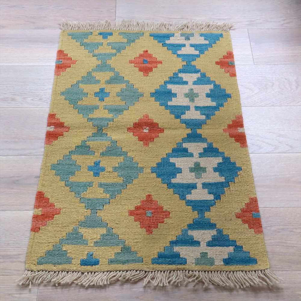 シラーズキリム　カシュカイ族の手織りラグ90×60cm 玄関マットサイズ