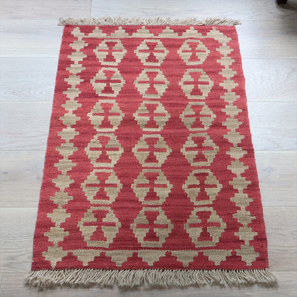 シラーズキリム　カシュカイ族の手織りラグ88×60cm 玄関マットサイズ