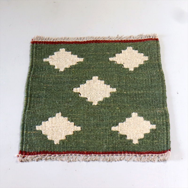 手織りキリム ミニキリム　イラン製　31×32cm