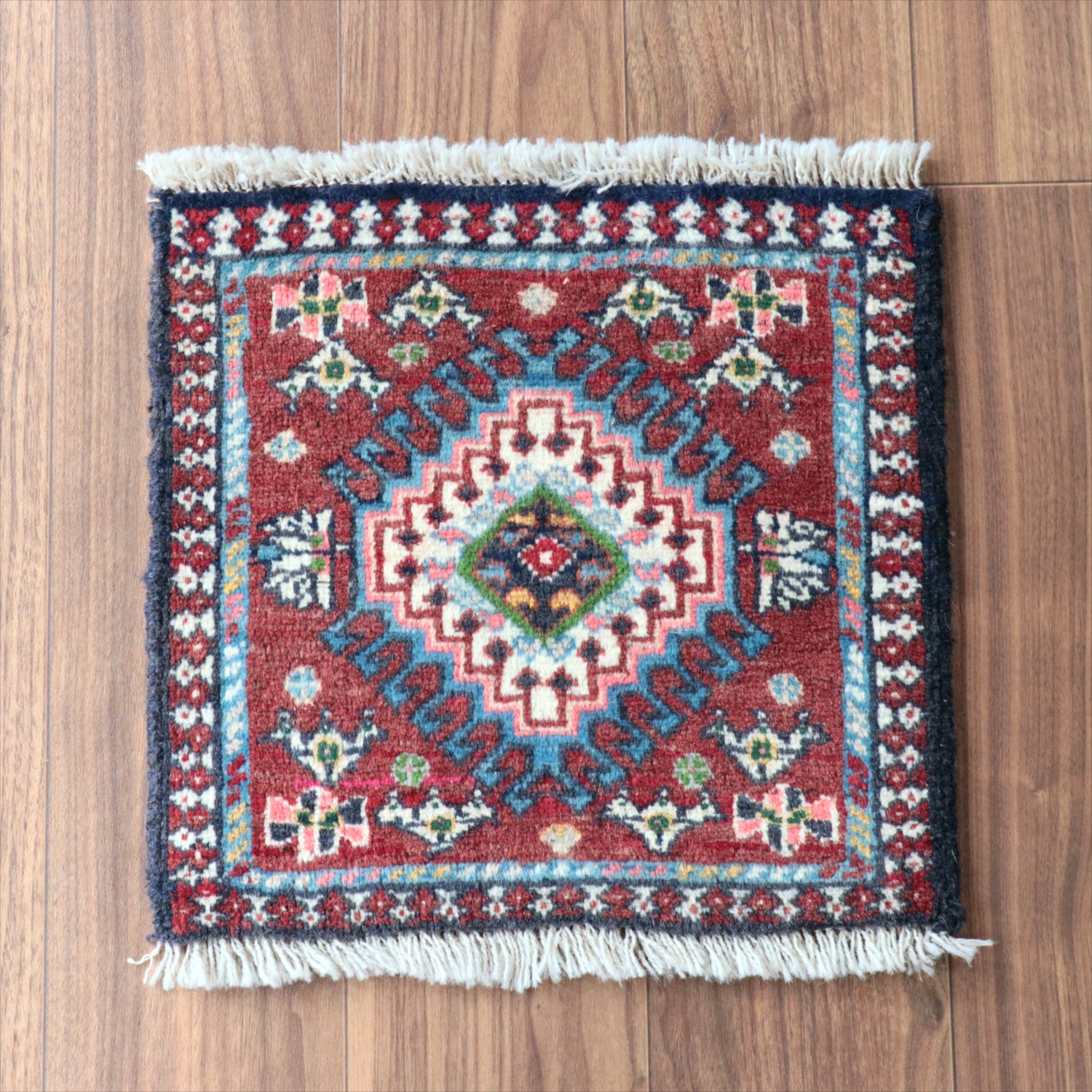 ヤラメ 手織りラグ 39×40cm 　ミニサイズ /トライバルラグ