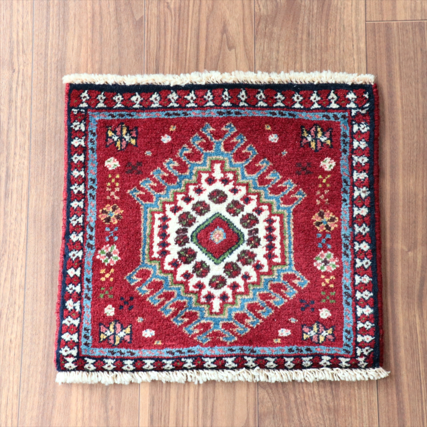 ヤラメ 手織りラグ 40×42cm 　ミニサイズ /トライバルラグ