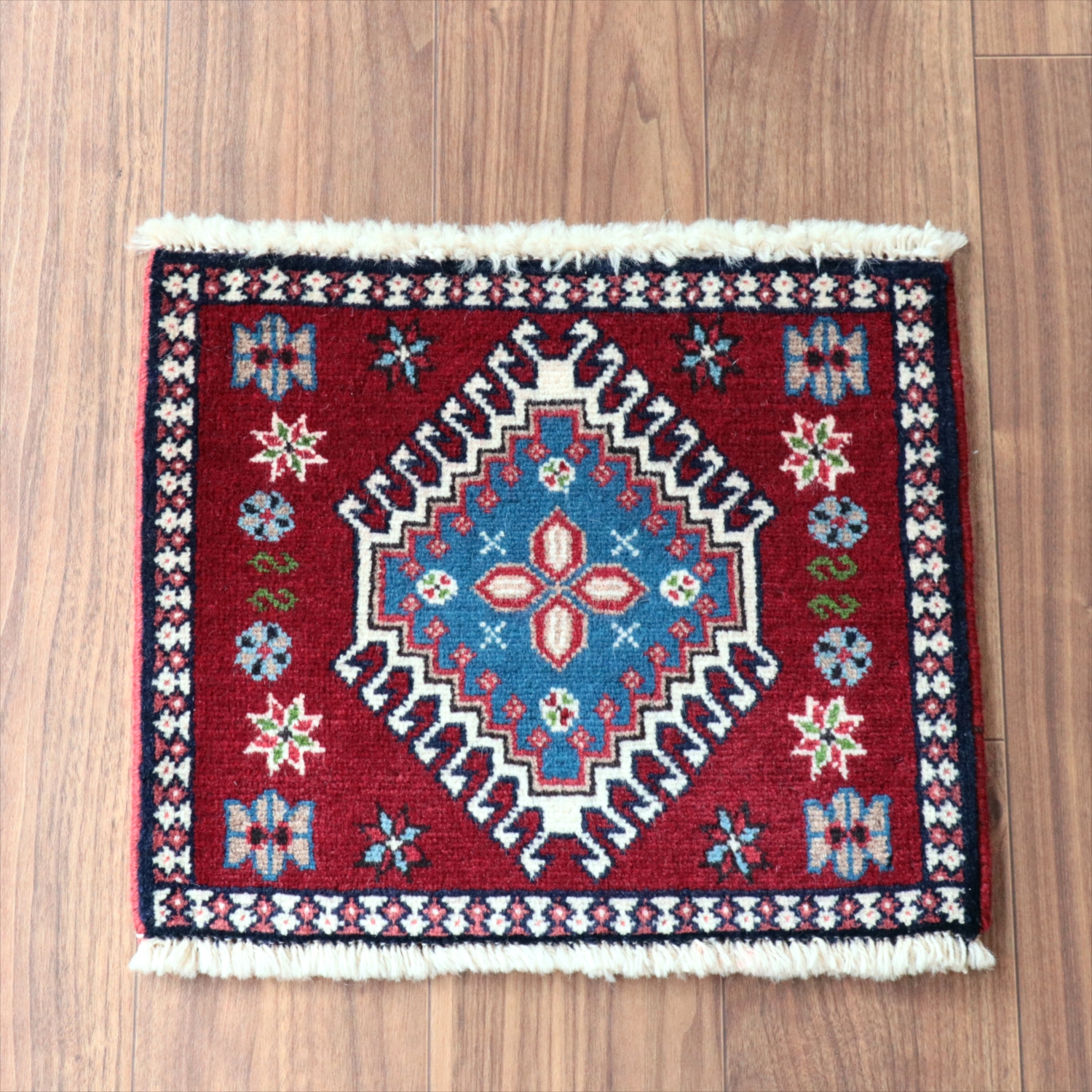 ヤラメ 手織りラグ 38×45cm 　ミニサイズ /トライバルラグ