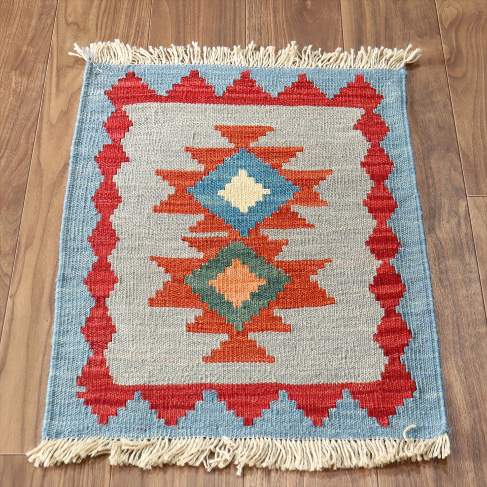 カシュカイ族の手織りキリム　ミニ　62×48cm